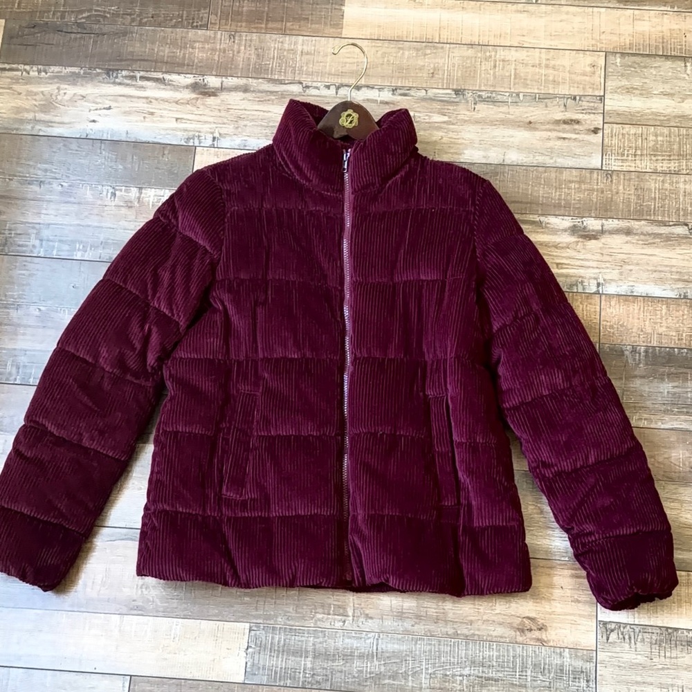Old Navy Women's Puffer Jacket